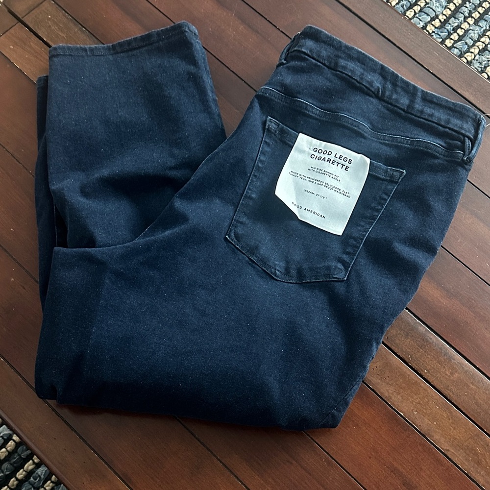 Good American Women's Ankle Cigarette Jeans in Dark Navy